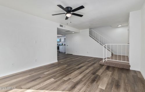 4665 21st Ave, Phoenix AZ  85015-4139 exterior