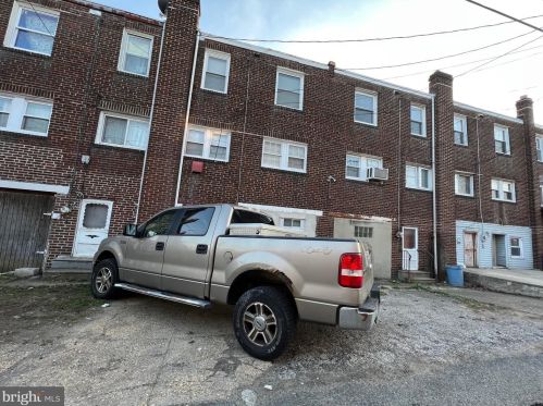 508 Randolph St, Camden NJ 08105-2723 exterior