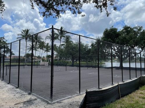 4569 Pasadena Ct, Naples FL 34109-1359 exterior