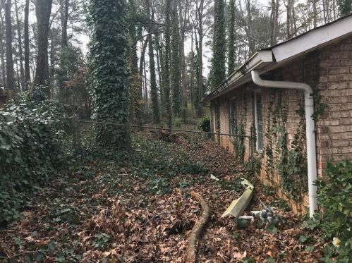 1999 Commodore Ct, Atlanta, GA 30341-1529