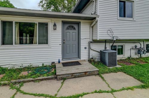 6207 Jacobs Way, Madison, WI 53711-3204