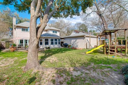 3518 Hl Spg Dr, Humble TX 77345-1102 exterior