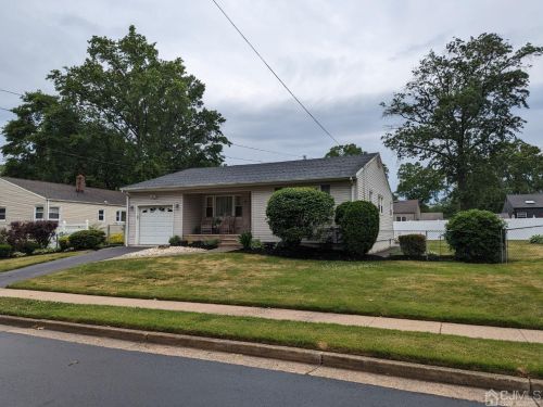 60 Eden Ave, Edison, NJ 08817-3850