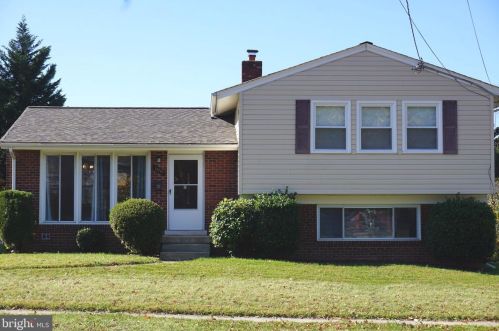 13212 Holdridge Rd, Silver Spring MD  20906-3962 exterior