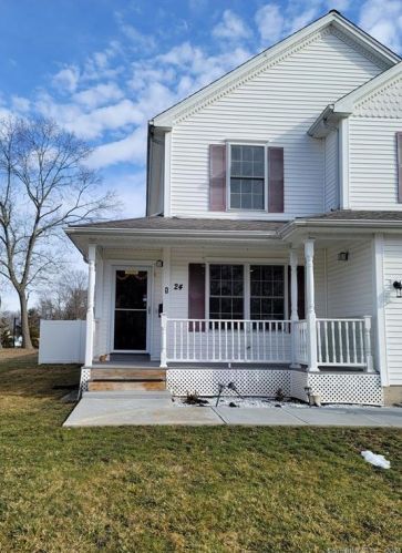 24 North St, Wallingford, CT 06492-3123