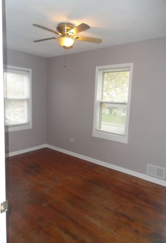 2205 Capri Ave, Joliet IL 60436-1113 exterior