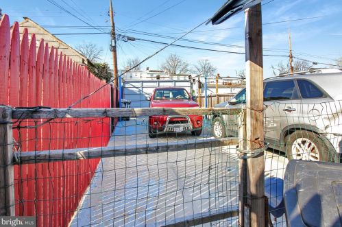 1217 Ingraham St, Washington DC 20011-3122 exterior