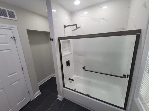 11956 Calumet Ave, Chicago IL  60628-6225 exterior