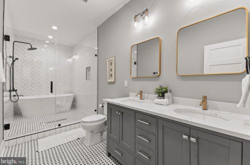 219 Morgan St, Washington DC  20001-1217 exterior