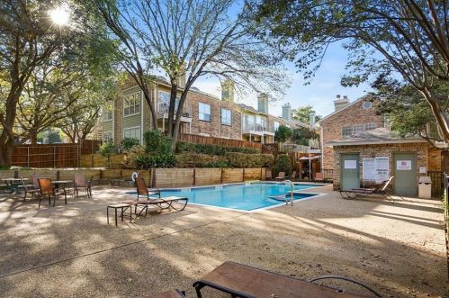 7151 Gaston Ave, Dallas TX  75214-4145 exterior