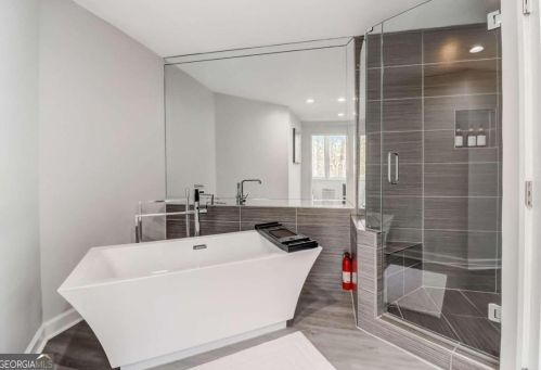 1210 Beechwood Ave, Atlanta GA 30327-0042 exterior