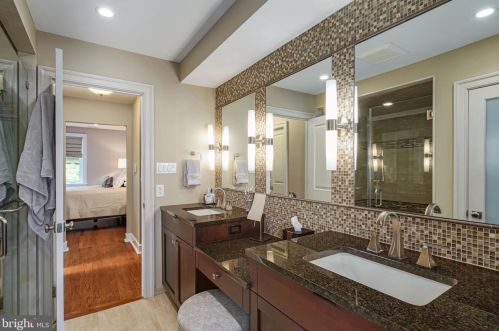 615 Addison St, Philadelphia PA 19143-1308 exterior