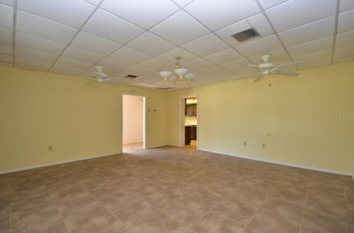 402 Allen St, Punta Gorda FL 33950-6001 exterior