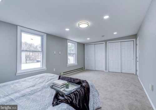 20 7 St, Chester PA 19013-6016 exterior