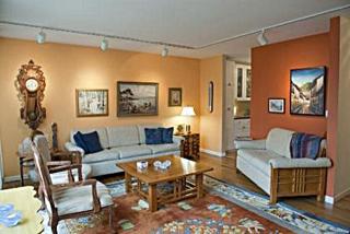 830 Ada St, Chicago IL  60607-4105 exterior