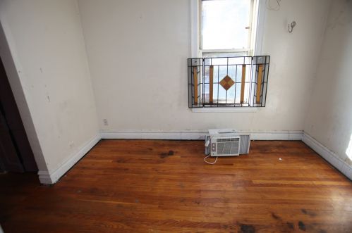 2240 Mason Ave, Chicago IL 60630-1912 exterior