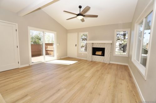 10778 Esmeraldas Dr, San Diego CA 92124-2010 exterior