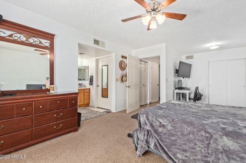 1444 Carson Rd, Phoenix AZ  85041-6711 exterior