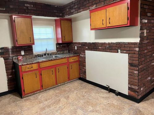 10031 Grandview Ave, Pittsburgh PA 15237-2253 exterior