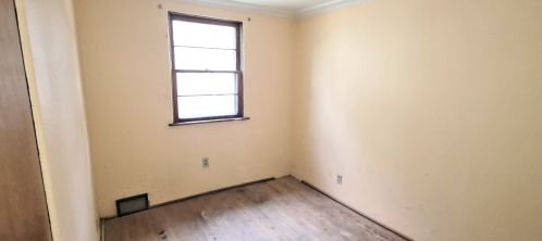 414 Nicholson St, Joliet IL 60435-6111 exterior