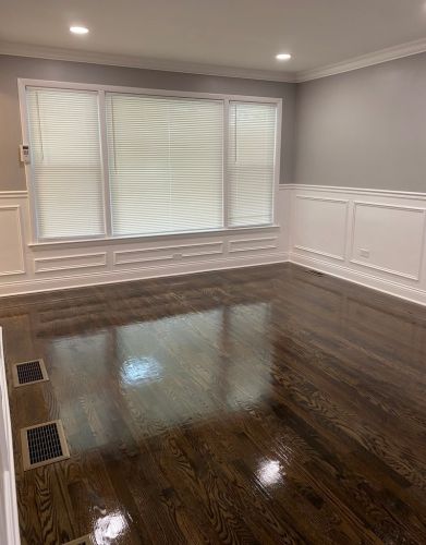 9128 Dobson Ave, Chicago, IL 60619-7818