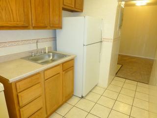 325 Craig St, Pittsburgh PA  15213-1253 exterior