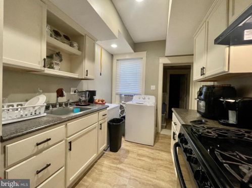 415 20 St, Chester PA 19013-5410 exterior