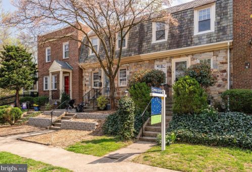 5 Maple St, Alexandria VA 22301-2603 exterior