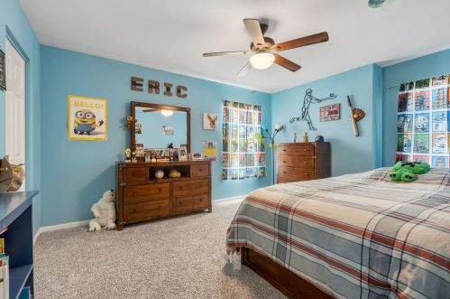 924 Neufairfield Dr, Joliet IL 60432-0736 exterior