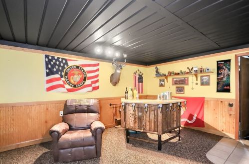 550 Potts Rd, Hookstown PA 15050-1335 exterior