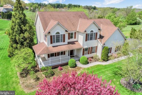 3663 Eagle Ridge Ct, Hanover, PA 17331-8567