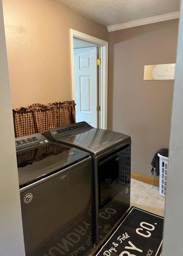 623 Pine St, Sparta WI  54656-1945 exterior