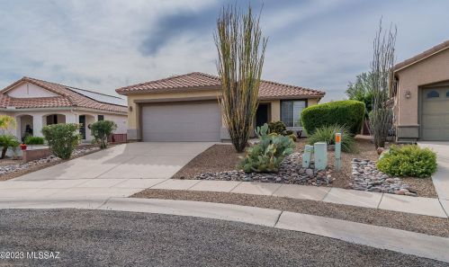 8113 Mesa Point Dr, Tucson, AZ 85743-5509