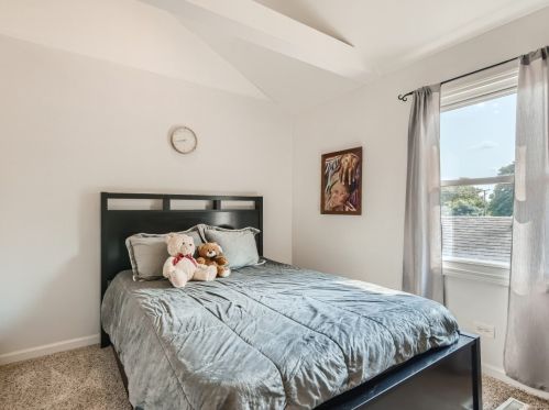 3317 Oriole Ave, Chicago IL 60634-3246 exterior