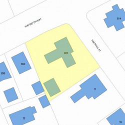 826 Watertown St, Newton MA  02465-2157 plot plan