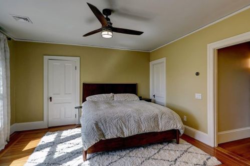 61 Arlington Ave, Providence RI 02906-2443 exterior