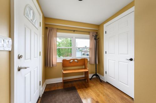 5508 Waveland Ave, Chicago, IL 60641-3235