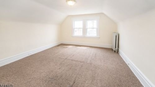 72 Willow St, Montclair NJ 07042-3502 exterior