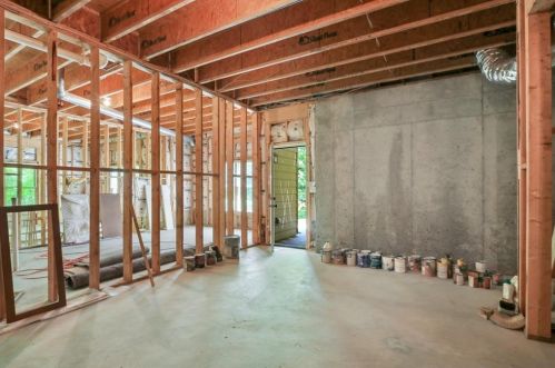 6991 Brandon Ml Rd, Atlanta GA 30328-2031 exterior