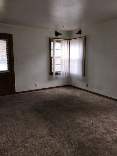 2185 Continental St, Meskegon MI 49444-1213 exterior