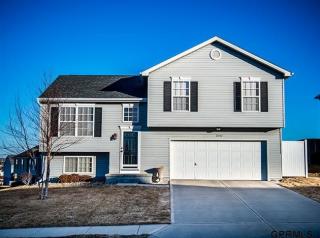 15844 Rosewood St, Omaha NE  68136-3231 exterior