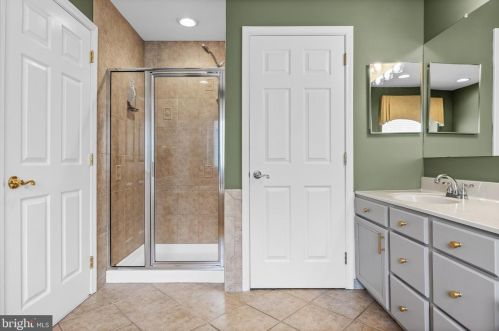 42 Jasmine Rd, Lumberton Township NJ 08048-5285 exterior