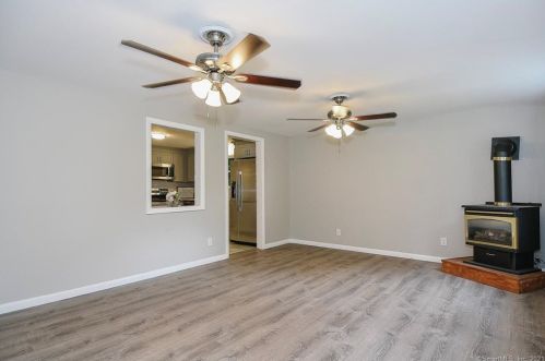 322 Glen St, New Britain CT  06051-3406 exterior