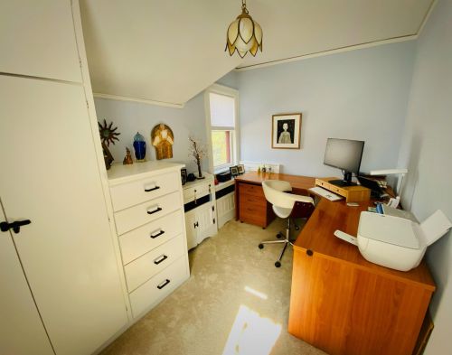 2751 Shr Dr, Milwaukee WI 53207-3007 exterior