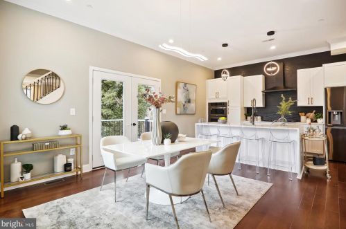 900 Prospect St, Silver Spring MD  20912-6875 exterior