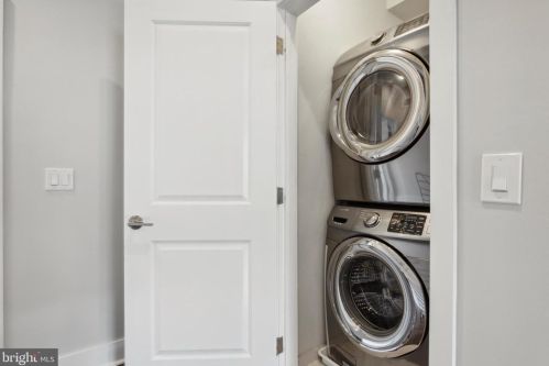 2624 Collins St, Philadelphia PA 19134-3709 exterior