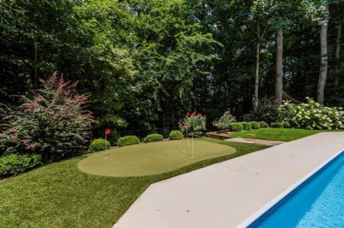 4094 Candler Lake Ct, Atlanta GA  30319-1728 exterior