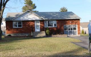 1303 Coplon Ave, Schenectady, NY 12309-3701