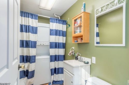 19 Townsend St, Fredon NJ 07860-1808 exterior