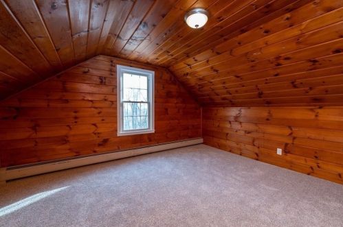 119 Highland Ave, West Springfield MA 01089-1017 exterior